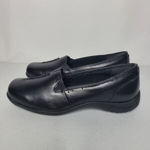 NIB Easy Street Purpose Black Leather Slip On Shoes